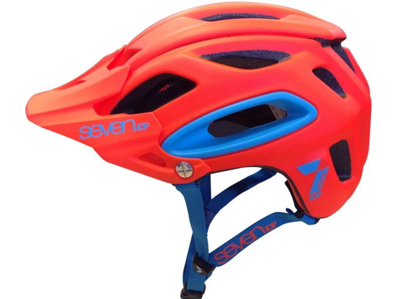 7idp - SEVEN (by Royal) helmet M2 Matt Neon Red / Neon Blue